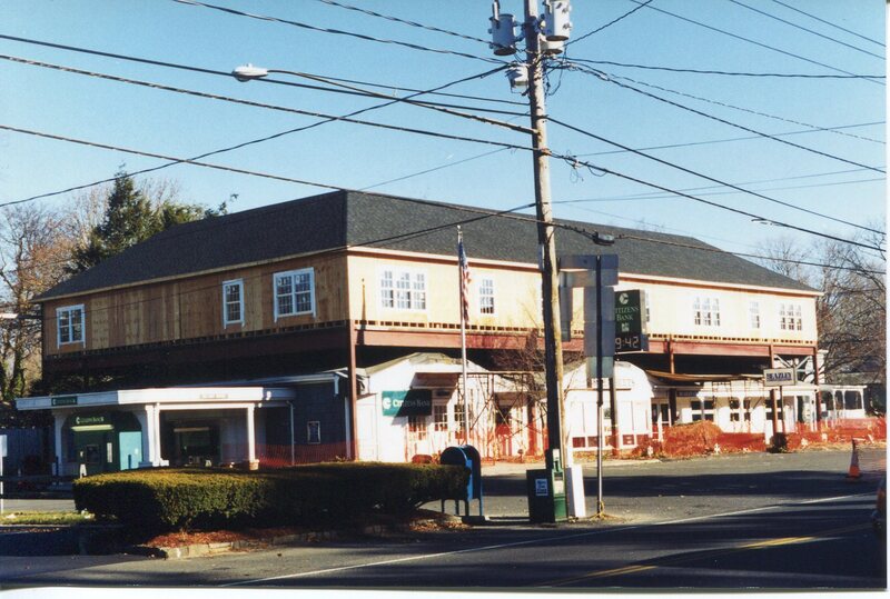Boston Post Road and State Street, northwest corner, November 1998
