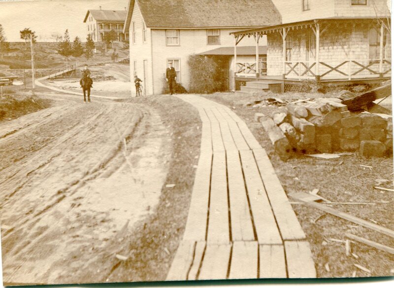 Prospect Avenue in Sachem's Head