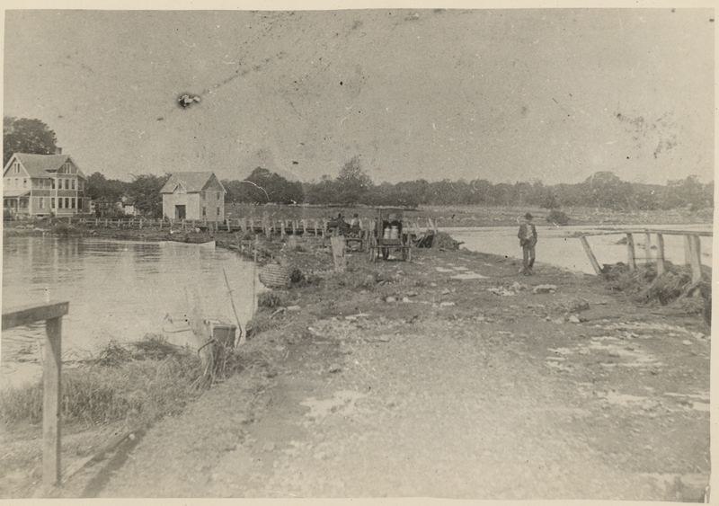 The road just south of Jones Bridge, ca 1910 (date unconfirmed)