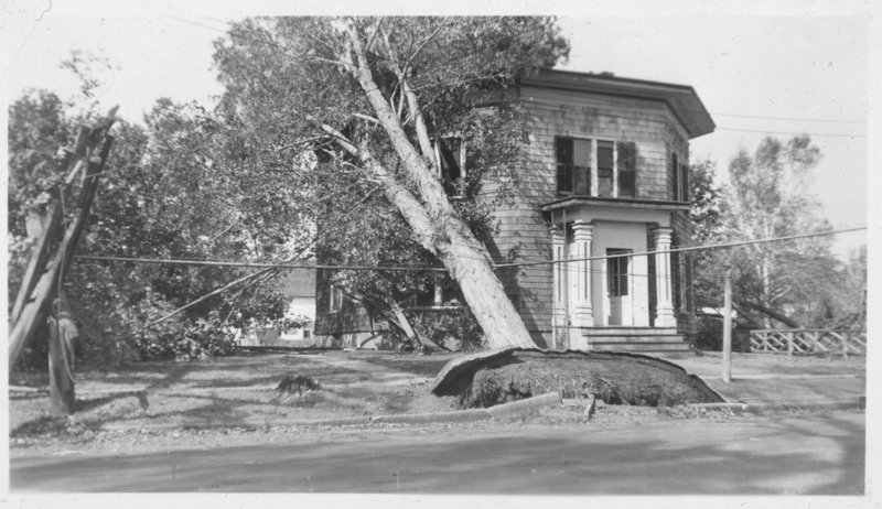 84 Fair Street after the Hurricane of 1938