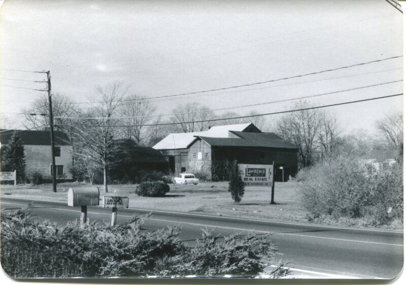 Barns on site of 961 Boston Post Rd.