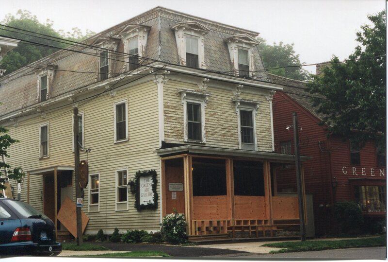 Henry Hale Store building