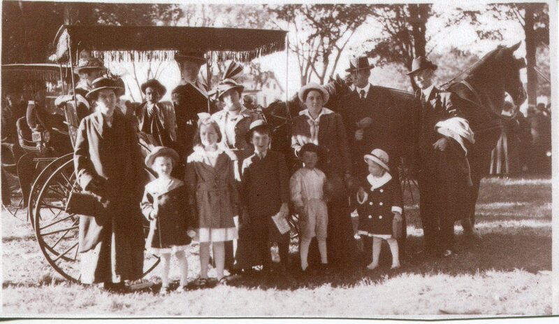 Guilford Fair group photo 1915