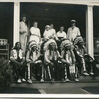 Buffalo Bill and Sioux Indian Chiefs.jpg